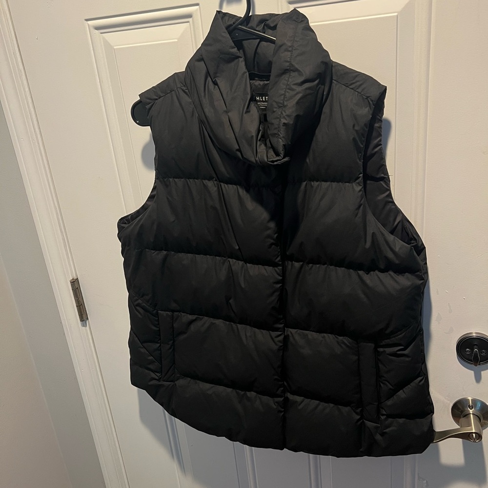 Athleta Downtown Black Quilted Vest
